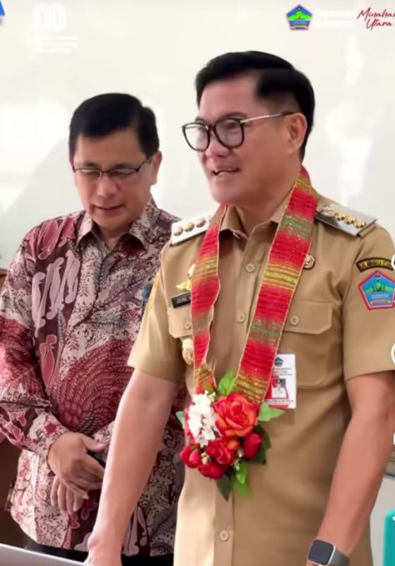 Bupati Minahasa Utara Tinjau Langsung Pelaksanaan Hari Pertama ANBK 2025 di SMP Advent UNKLAB Airmadidi
