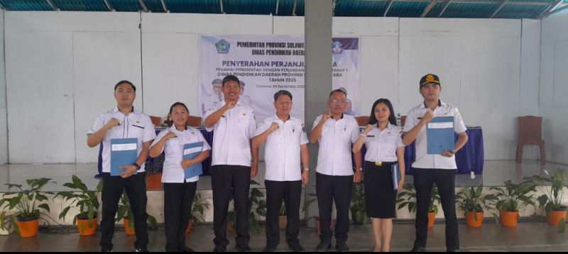 Dinas Pendidikan Daerah Sulut Serahkan Perjanjian Kerja kepada 172 PPPK Tahap 1 di SMAN 3 Tondano